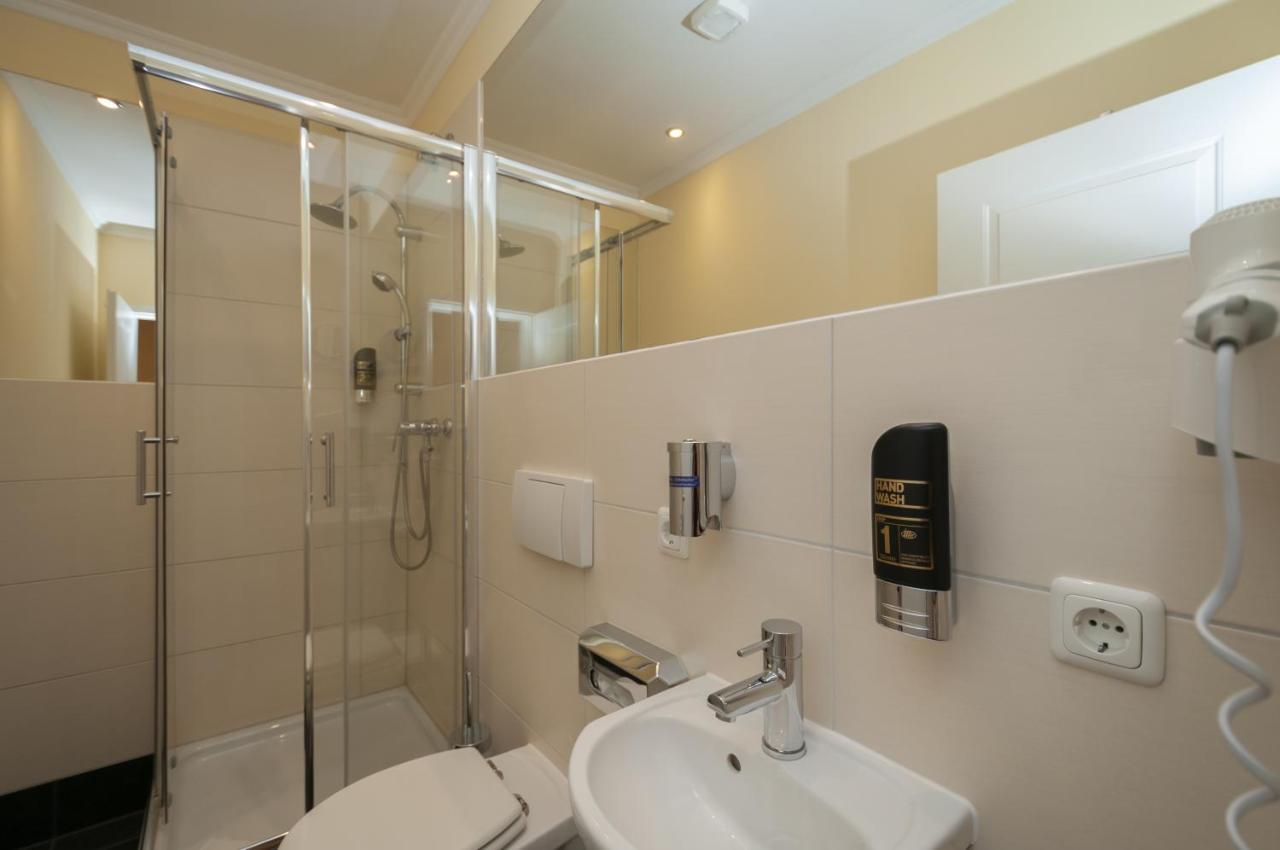 Hotel Gruene Tanne Hamburg Zewnętrze zdjęcie