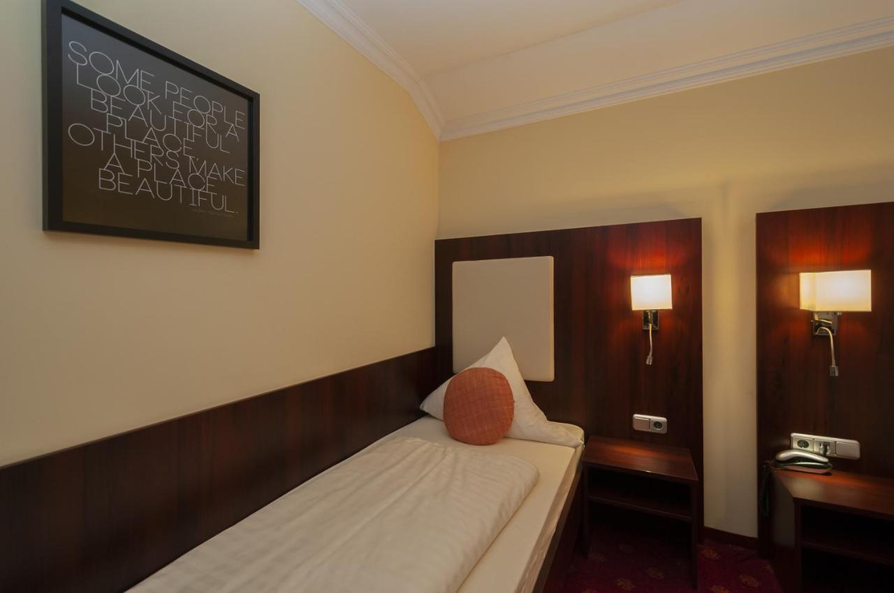 Hotel Gruene Tanne Hamburg Zewnętrze zdjęcie